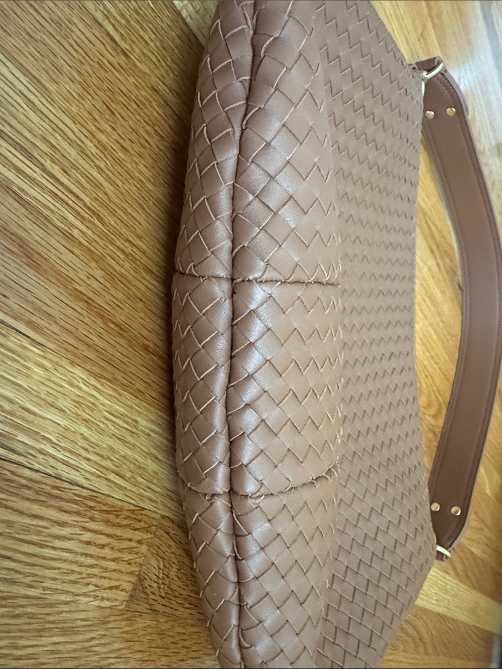 Quince Italian Handwoven Leather Shoulder Bag Cognac Excellent Used Condition - Picture 3 of 9